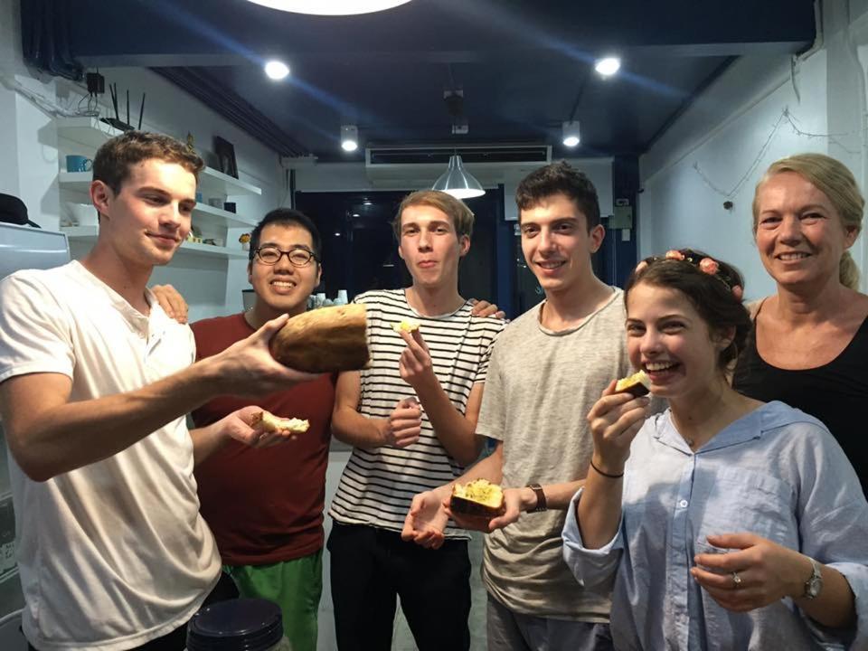 Local Time Bangkok Hostel&Cafe Eksteriør bilde