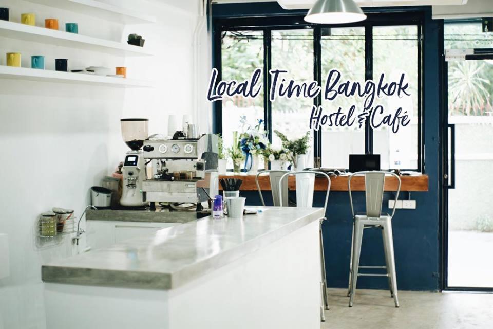Local Time Bangkok Hostel&Cafe Eksteriør bilde