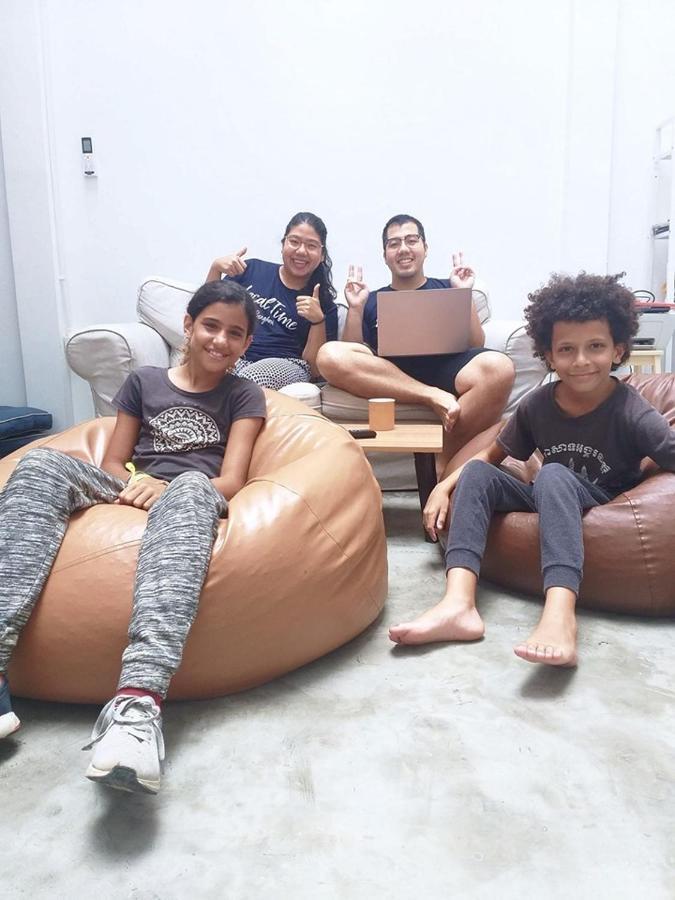 Local Time Bangkok Hostel&Cafe Eksteriør bilde